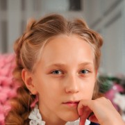 Делорес В.